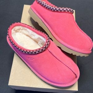 Pink Ugg Slippers
